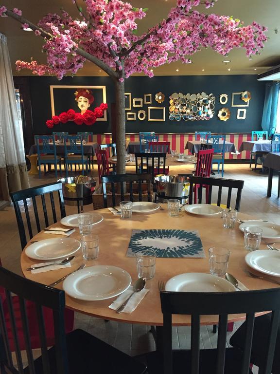 Hotel Mimosa Malacca Eksteriør billede