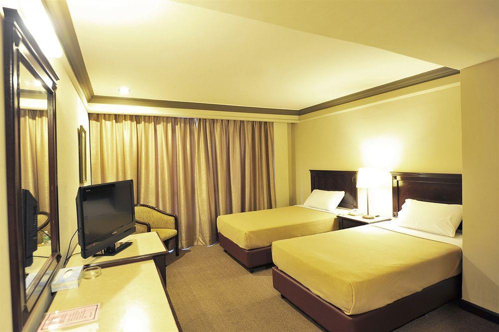 Hotel Mimosa Malacca Eksteriør billede