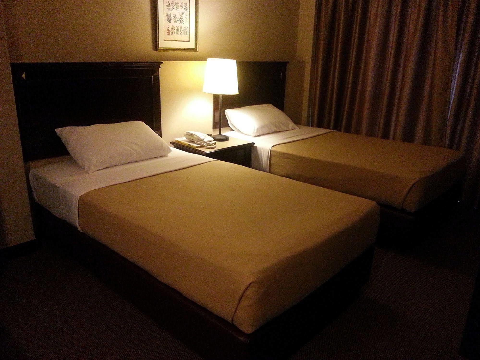 Hotel Mimosa Malacca Eksteriør billede