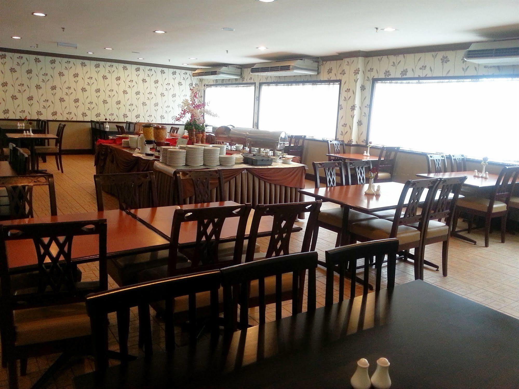 Hotel Mimosa Malacca Eksteriør billede