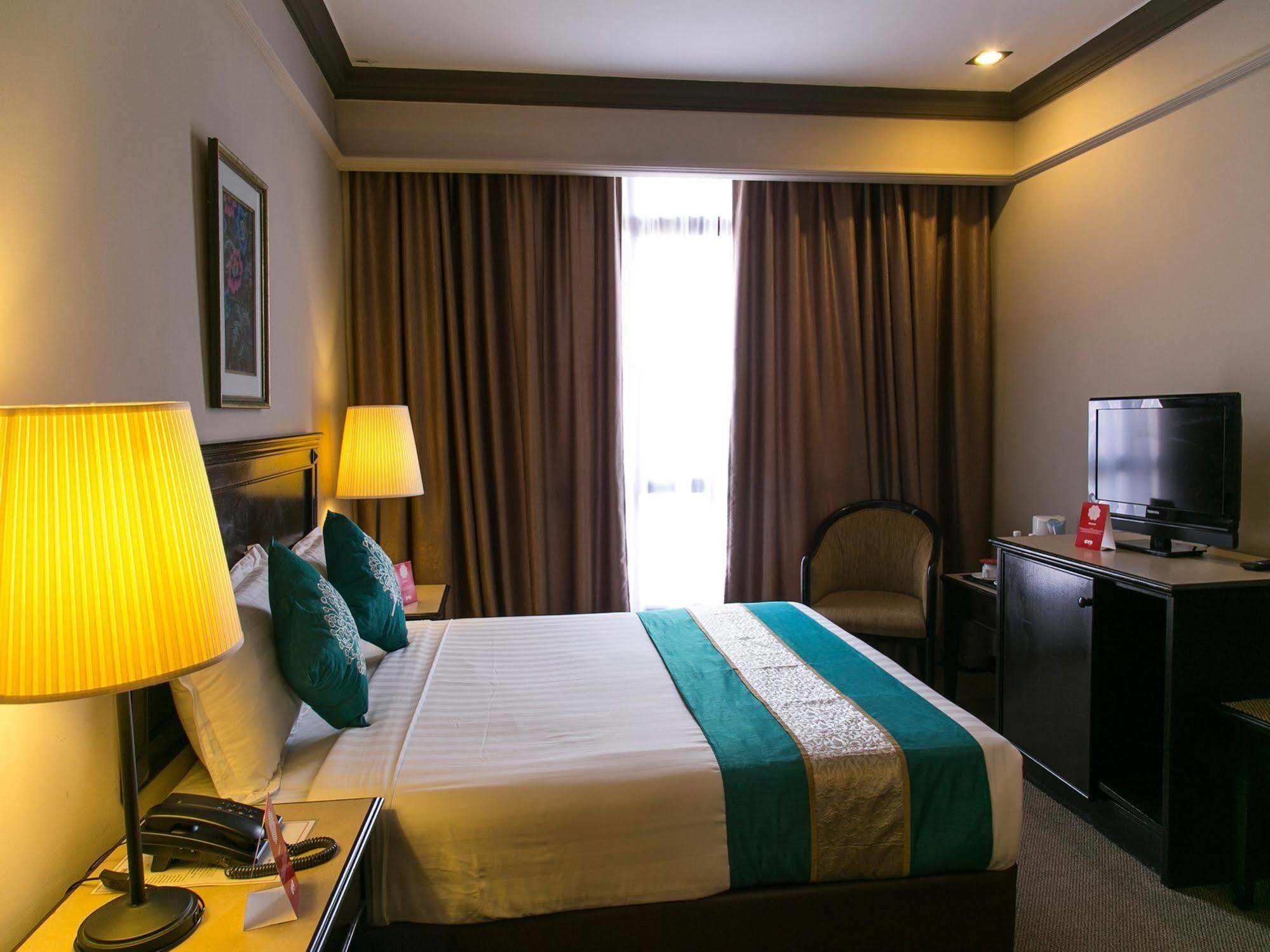 Hotel Mimosa Malacca Eksteriør billede
