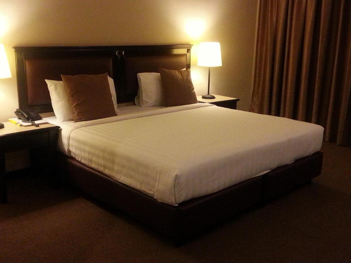 Hotel Mimosa Malacca Eksteriør billede